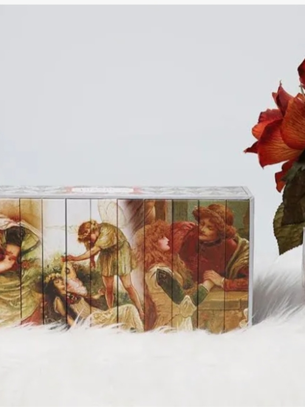 Mini Shakespeare Library - Picture 3 of 3